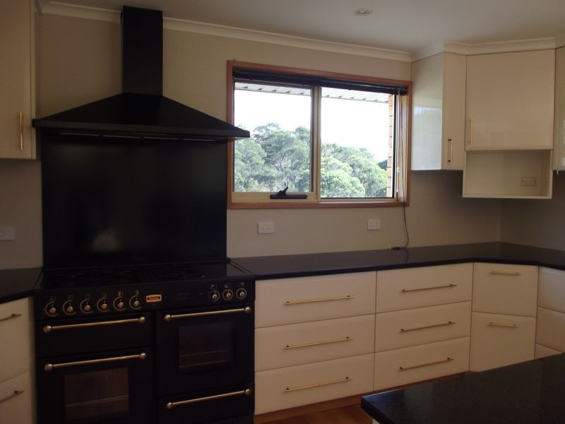 55 Erythos Grove, St Helens TAS 7216