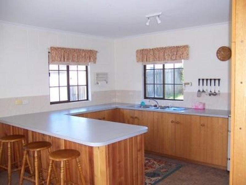 1 Lindsay Parade, St Helens TAS 7216