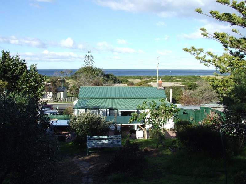 100 Scamander Avenue, Scamander TAS 7215