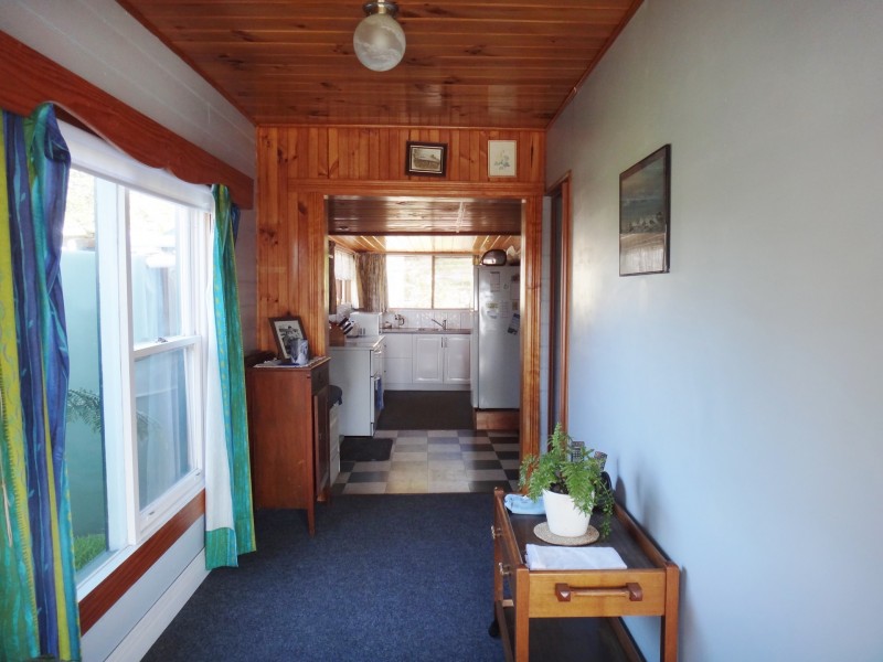 100 Scamander Avenue, Scamander TAS 7215