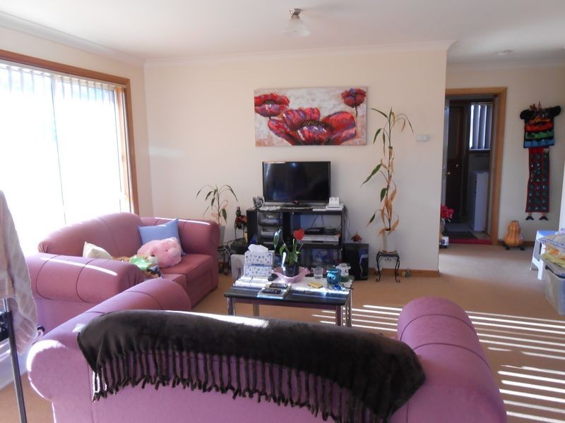 2/13 Cameron Street, St Helens TAS 7216