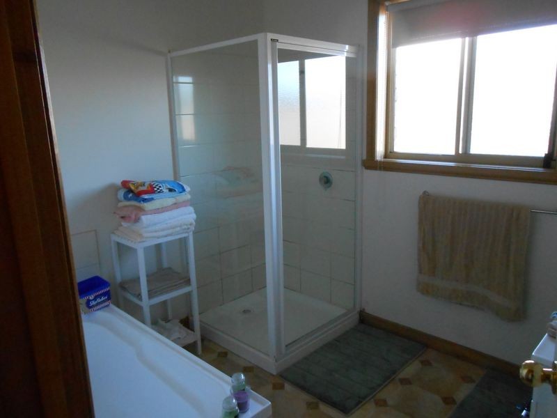 2/13 Cameron Street, St Helens TAS 7216