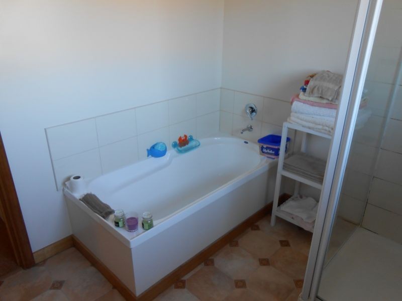 2/13 Cameron Street, St Helens TAS 7216