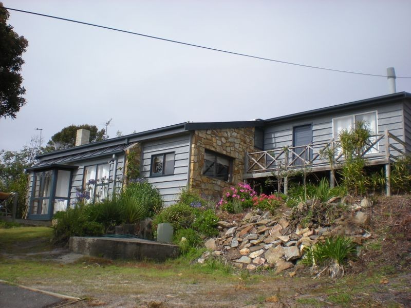24307 Tasman Highway, Beaumaris TAS 7215