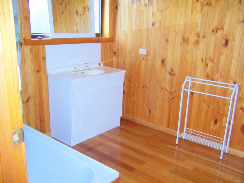 22 Beaumaris Avenue, Beaumaris TAS 7215