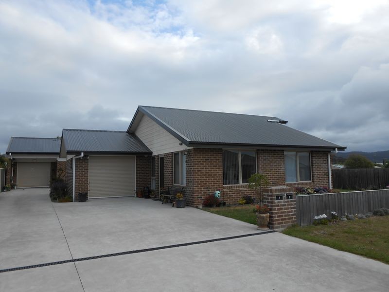 1/12 Doepel Place, St Helens TAS 7216