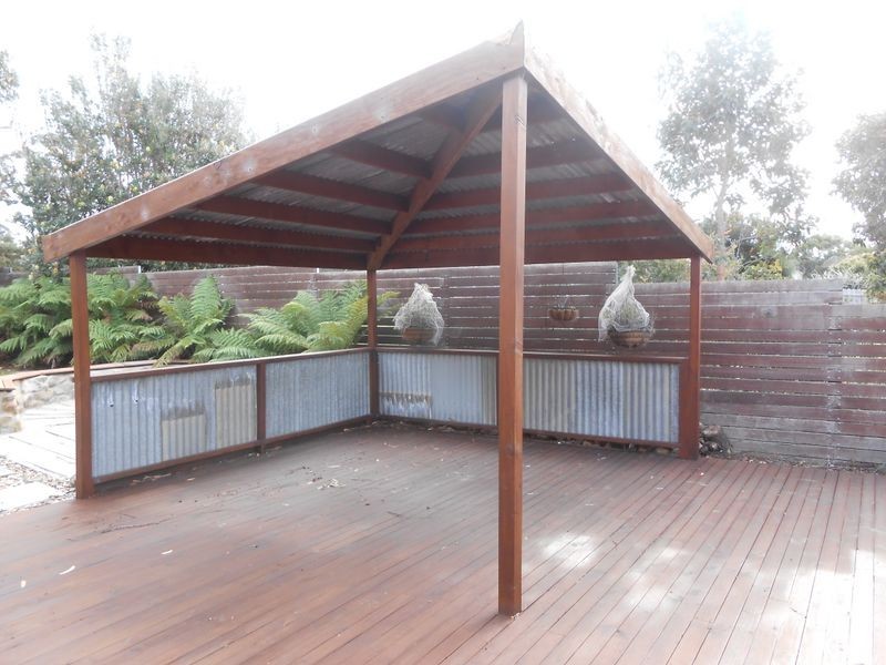11 Targett Street, Scamander TAS 7215