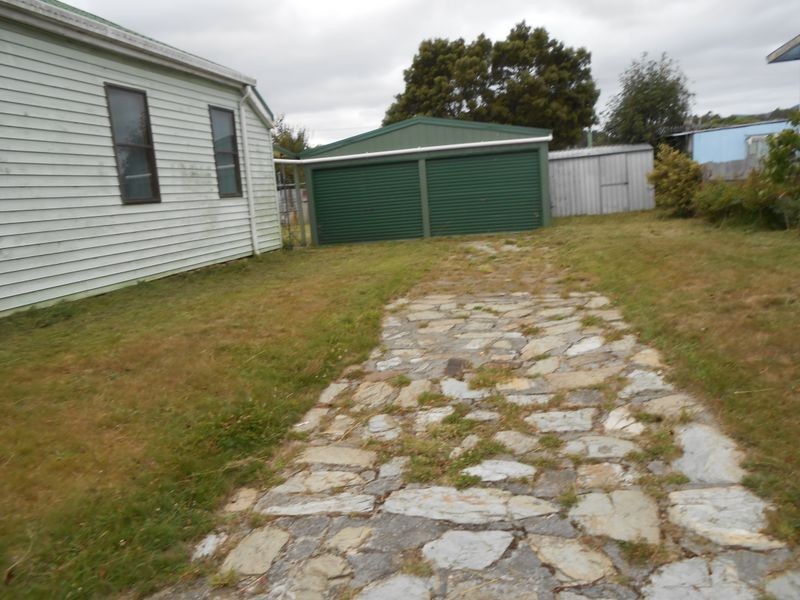 39 Clive Street, St Marys TAS 7215