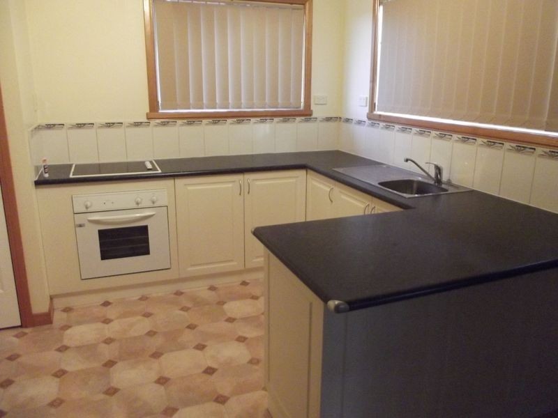 1/13 Cameron Street, St Helens TAS 7216