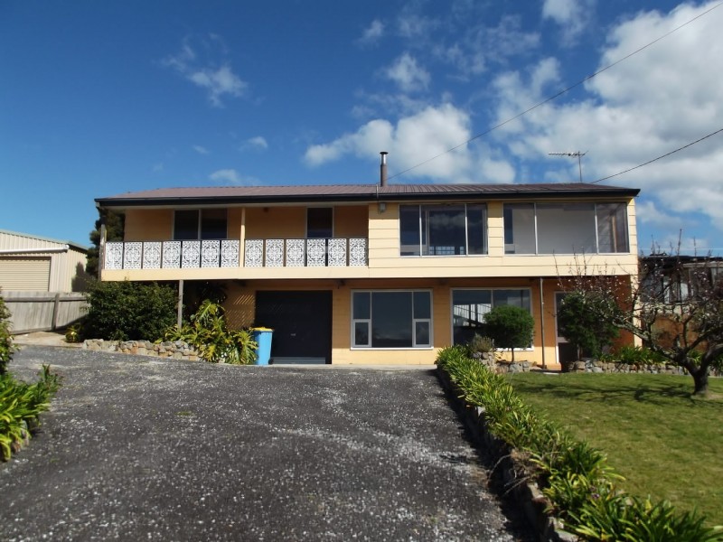 14 Mimosa Street, St Helens TAS 7216