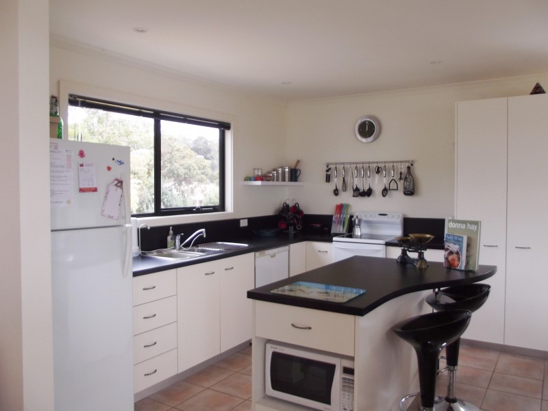 3 Cray Court, Binalong Bay TAS 7216