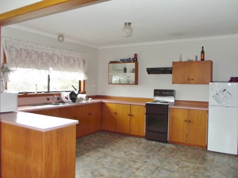 26 Halcyon Grove, St Helens TAS 7216