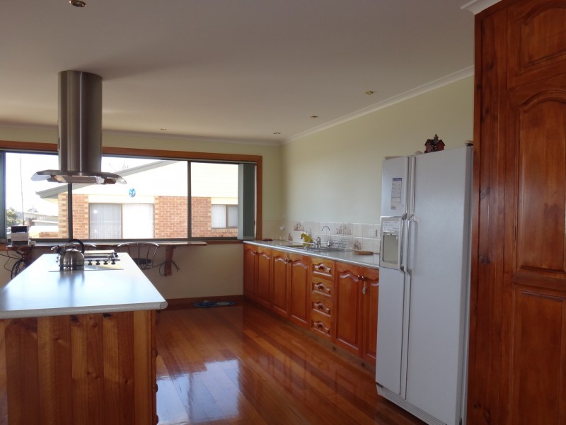 14 Douglas Court, St Helens TAS 7216