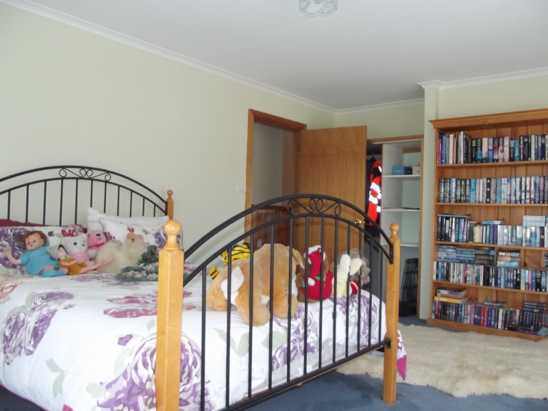 14 Douglas Court, St Helens TAS 7216