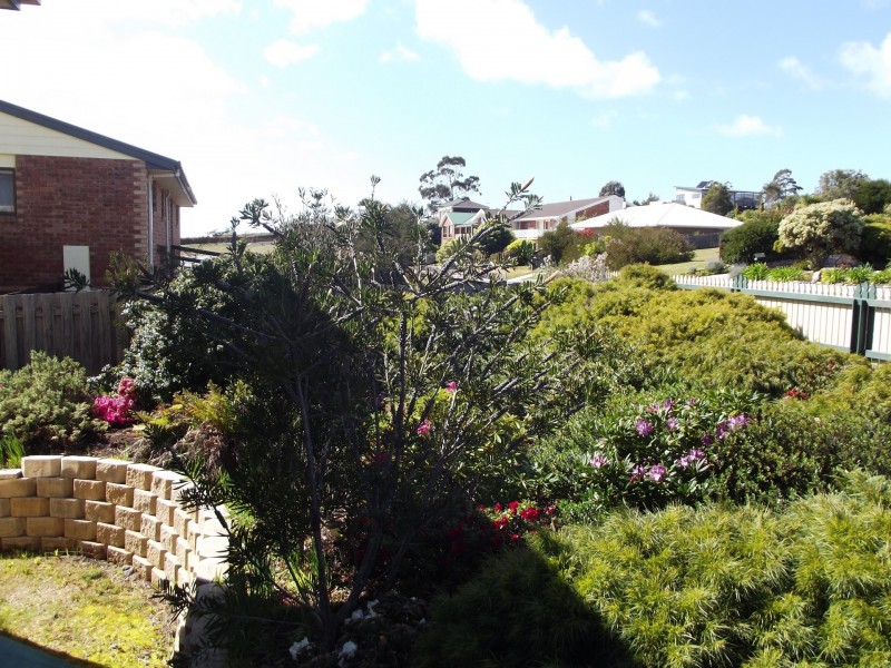 14 Douglas Court, St Helens TAS 7216
