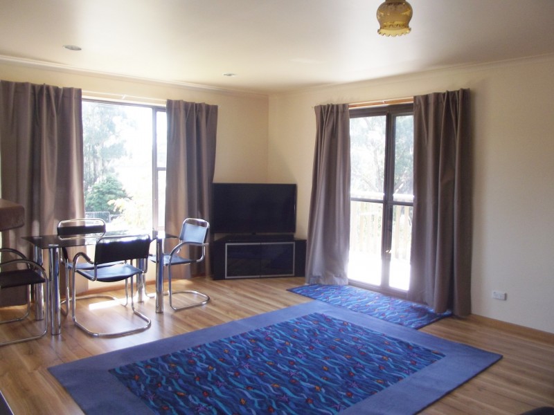 170 Main Road, Binalong Bay TAS 7216