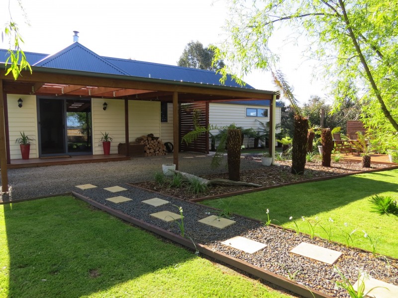 137 Binalong Bay Road, St Helens TAS 7216