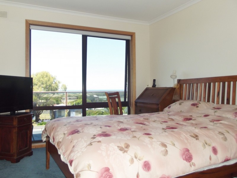 176 Scamander Avenue, Scamander TAS 7215