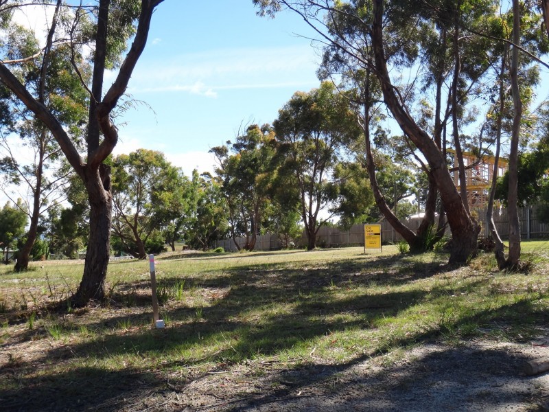 1/36 Coffey Drive, Binalong Bay TAS 7216