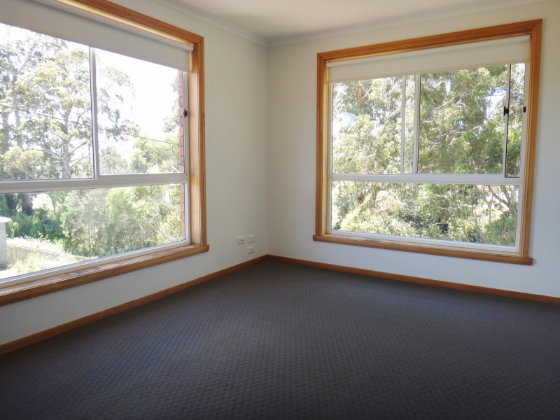 5 Lawry Heights, St Helens TAS 7216