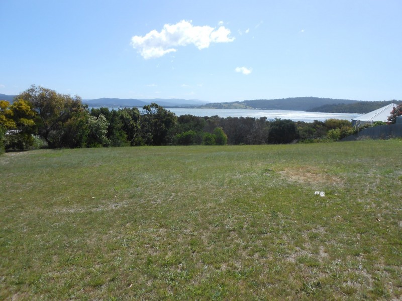 19 Luck Court, Akaroa TAS 7216