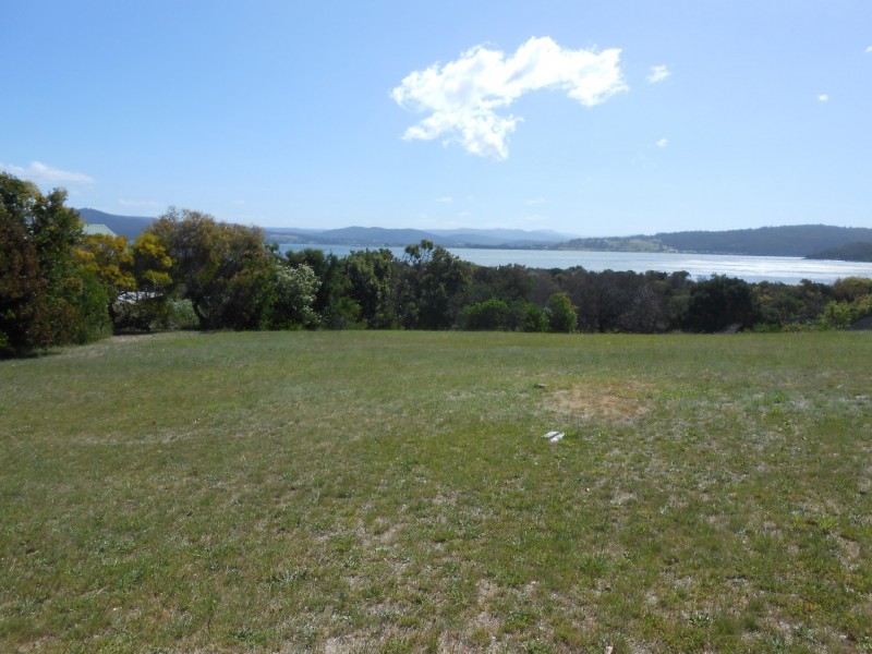 19 Luck Court, Akaroa TAS 7216