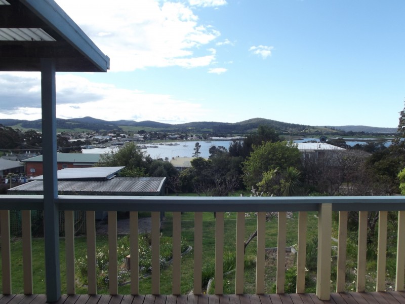 7 Mimosa Street, St Helens TAS 7216