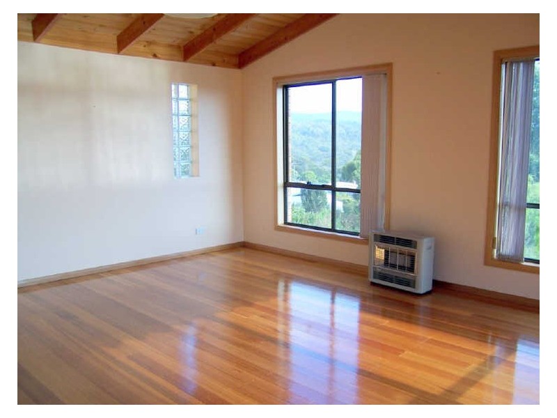 186 Main Road, Binalong Bay TAS 7216