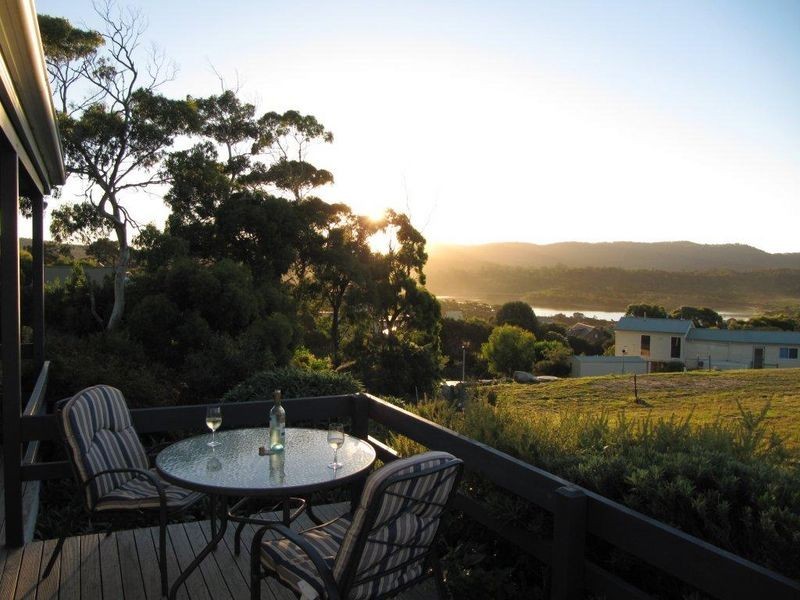 18 Coffey Court, Binalong Bay TAS 7216