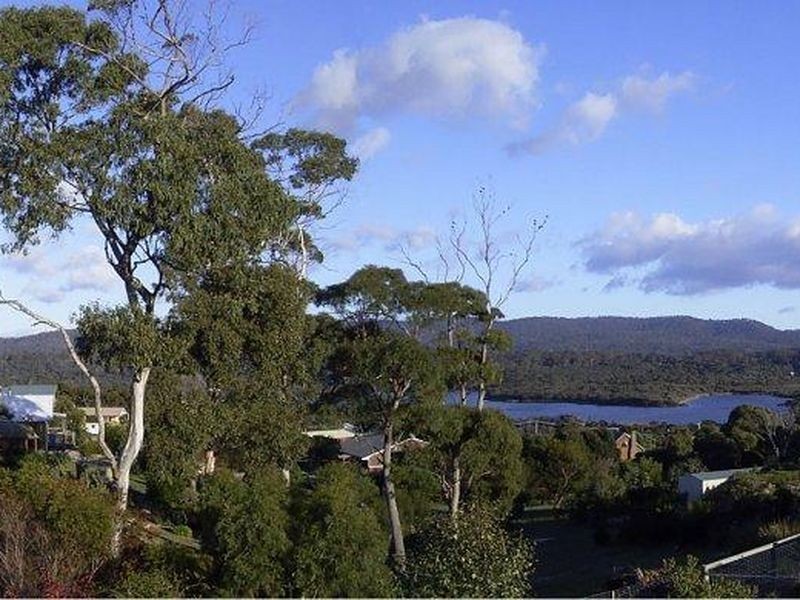 18 Coffey Court, Binalong Bay TAS 7216