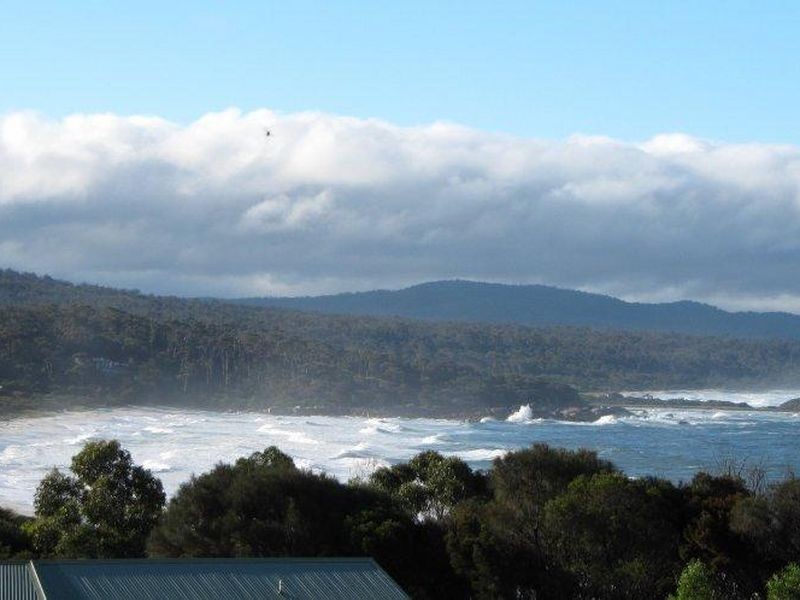 18 Coffey Court, Binalong Bay TAS 7216