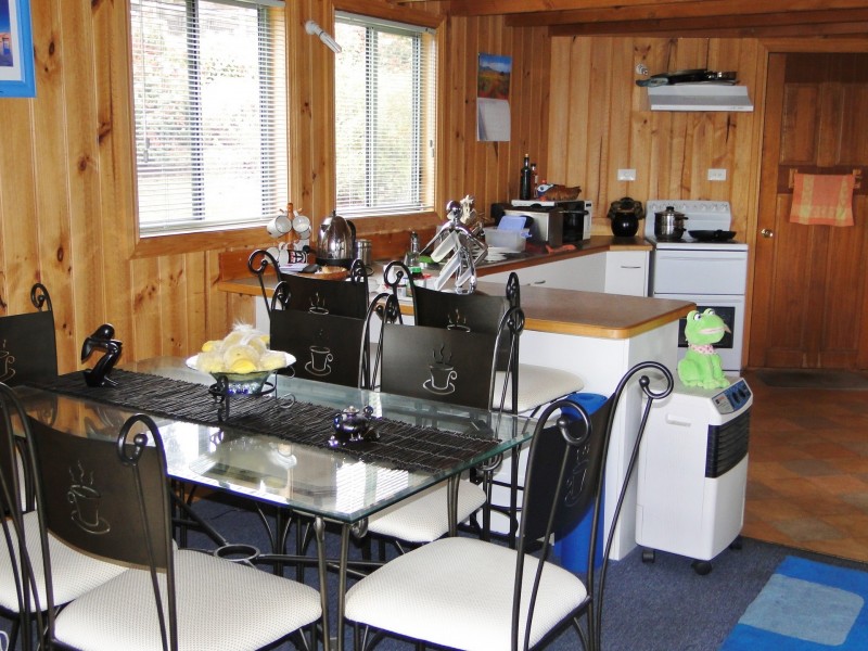 17 Erythos Grove, St Helens TAS 7216