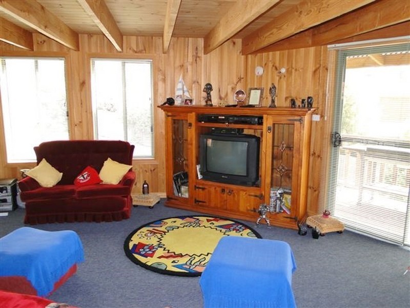 17 Erythos Grove, St Helens TAS 7216