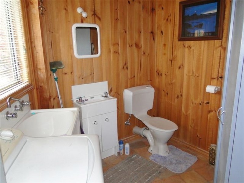 17 Erythos Grove, St Helens TAS 7216