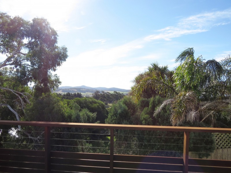 22 Cobrooga Drive, St Helens TAS 7216