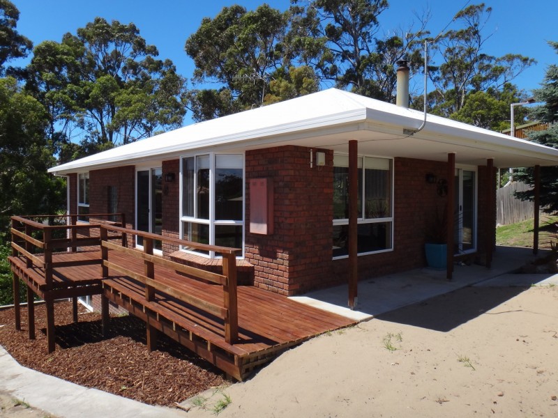 5 Lawry Heights, St Helens TAS 7216