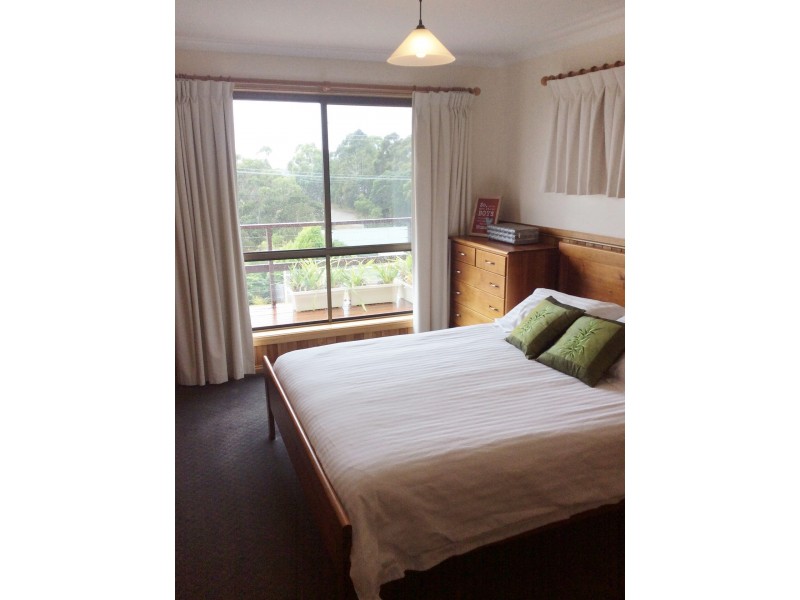 18 Lawry Heights, St Helens TAS 7216