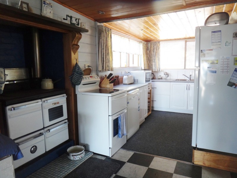 100 Scamander Avenue, Scamander TAS 7215