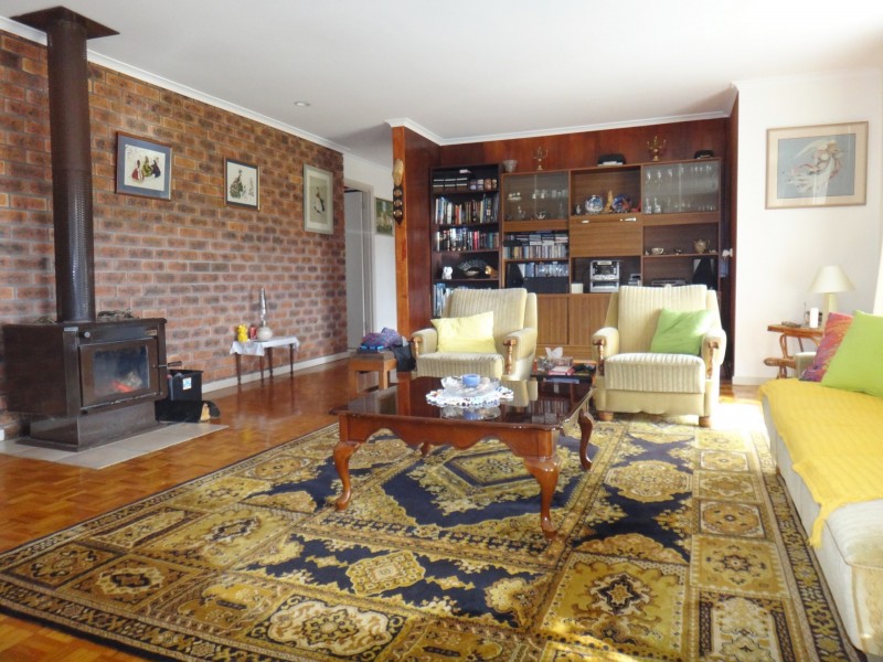 10 Cray Court, Binalong Bay TAS 7216