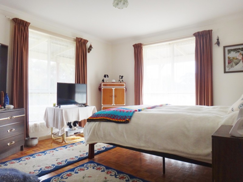 10 Cray Court, Binalong Bay TAS 7216