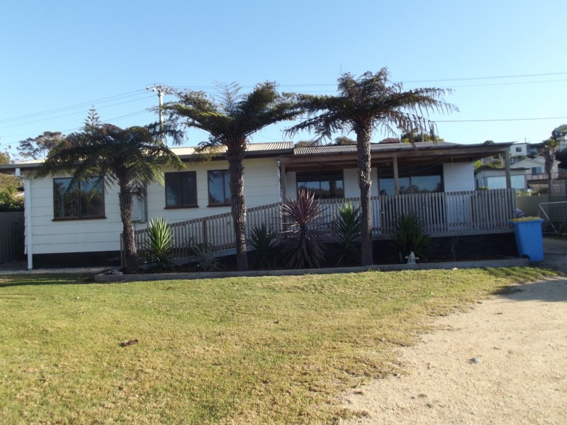 203 Scamander Avenue, Scamander TAS 7215