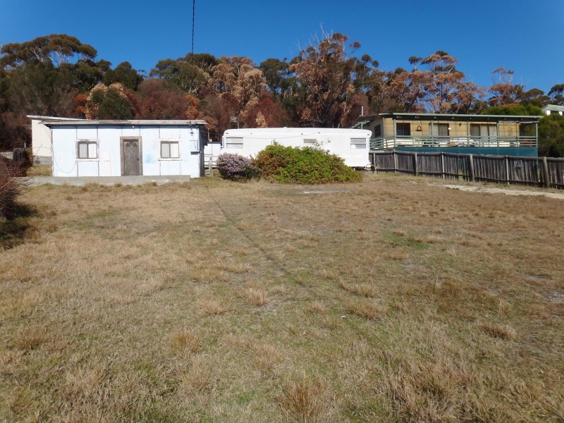 178 Main Road, Binalong Bay TAS 7216