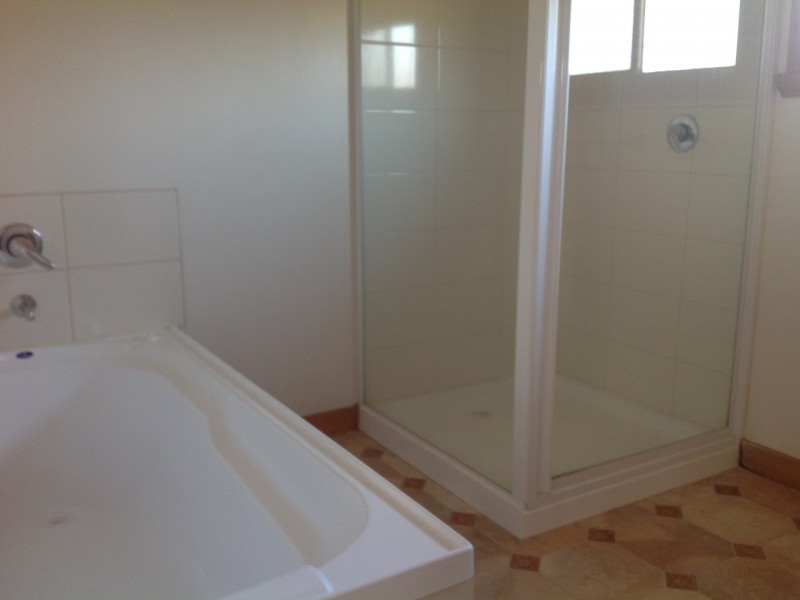 2/13 Cameron Street, St Helens TAS 7216