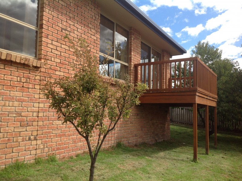 2/13 Cameron Street, St Helens TAS 7216