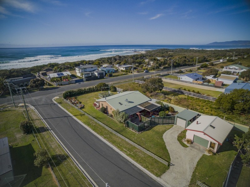 97 Tasman Highway, Beaumaris TAS 7215