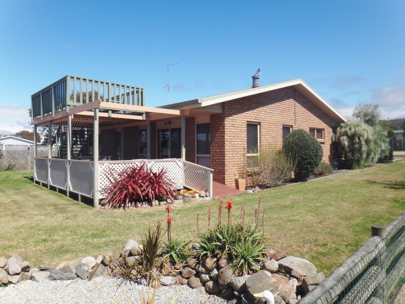 97 Tasman Highway, Beaumaris TAS 7215