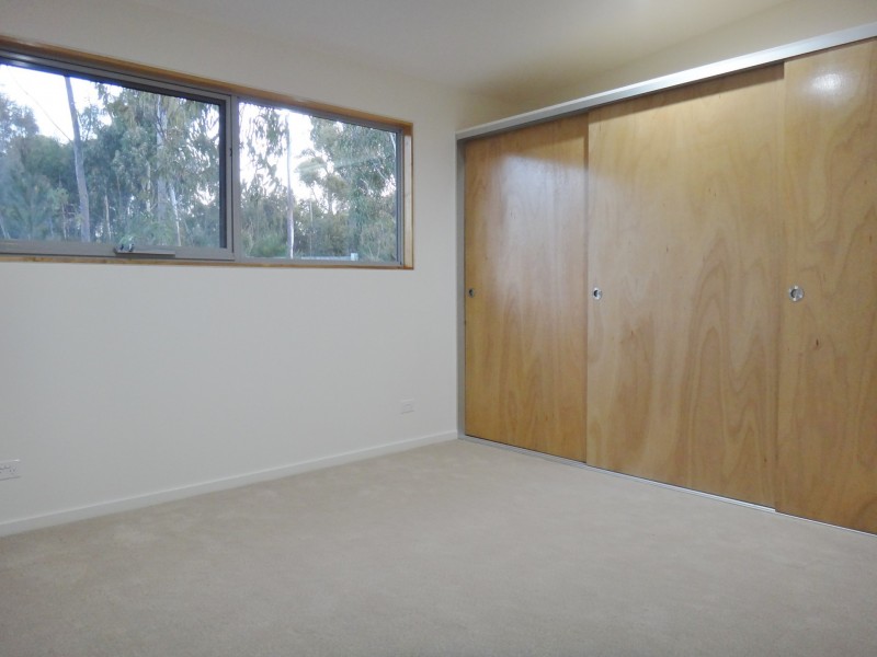 Unit 1/1 Oberon Place, Scamander TAS 7215
