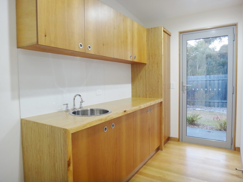 Unit 1/1 Oberon Place, Scamander TAS 7215