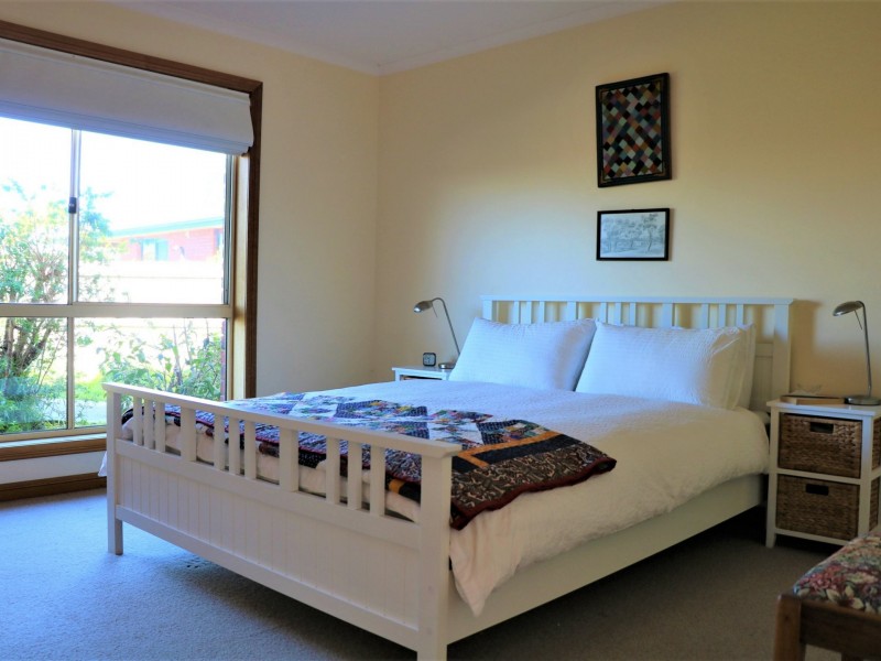 12 Lindsay Parade, St Helens TAS 7216