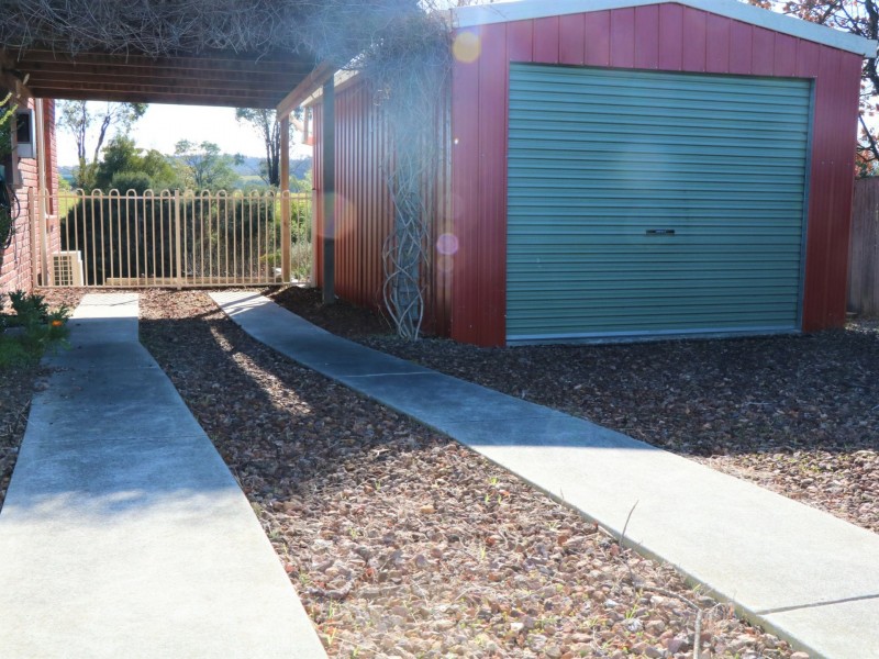 12 Lindsay Parade, St Helens TAS 7216
